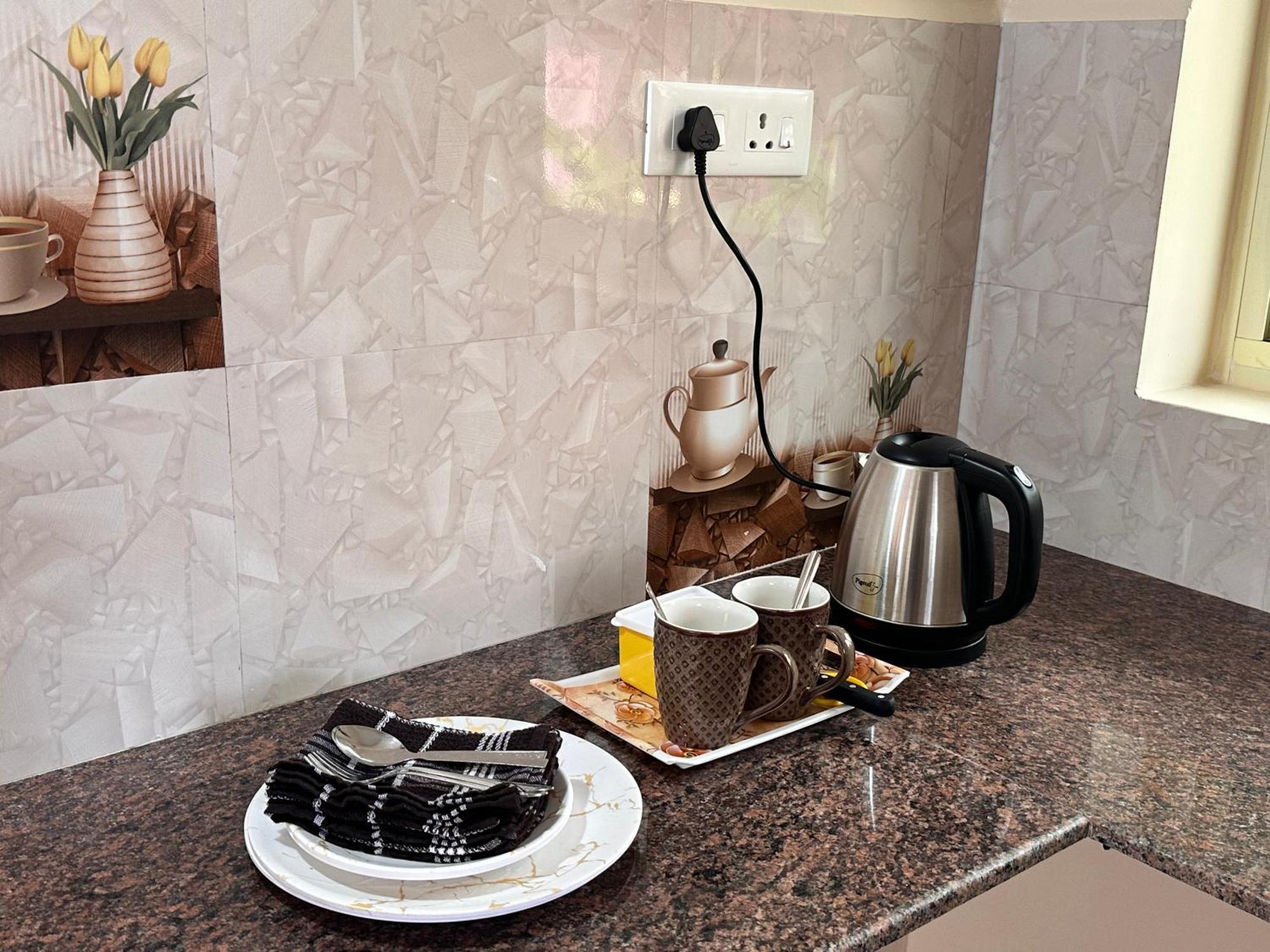 בוגמאלו James Guesthouse מראה חיצוני תמונה