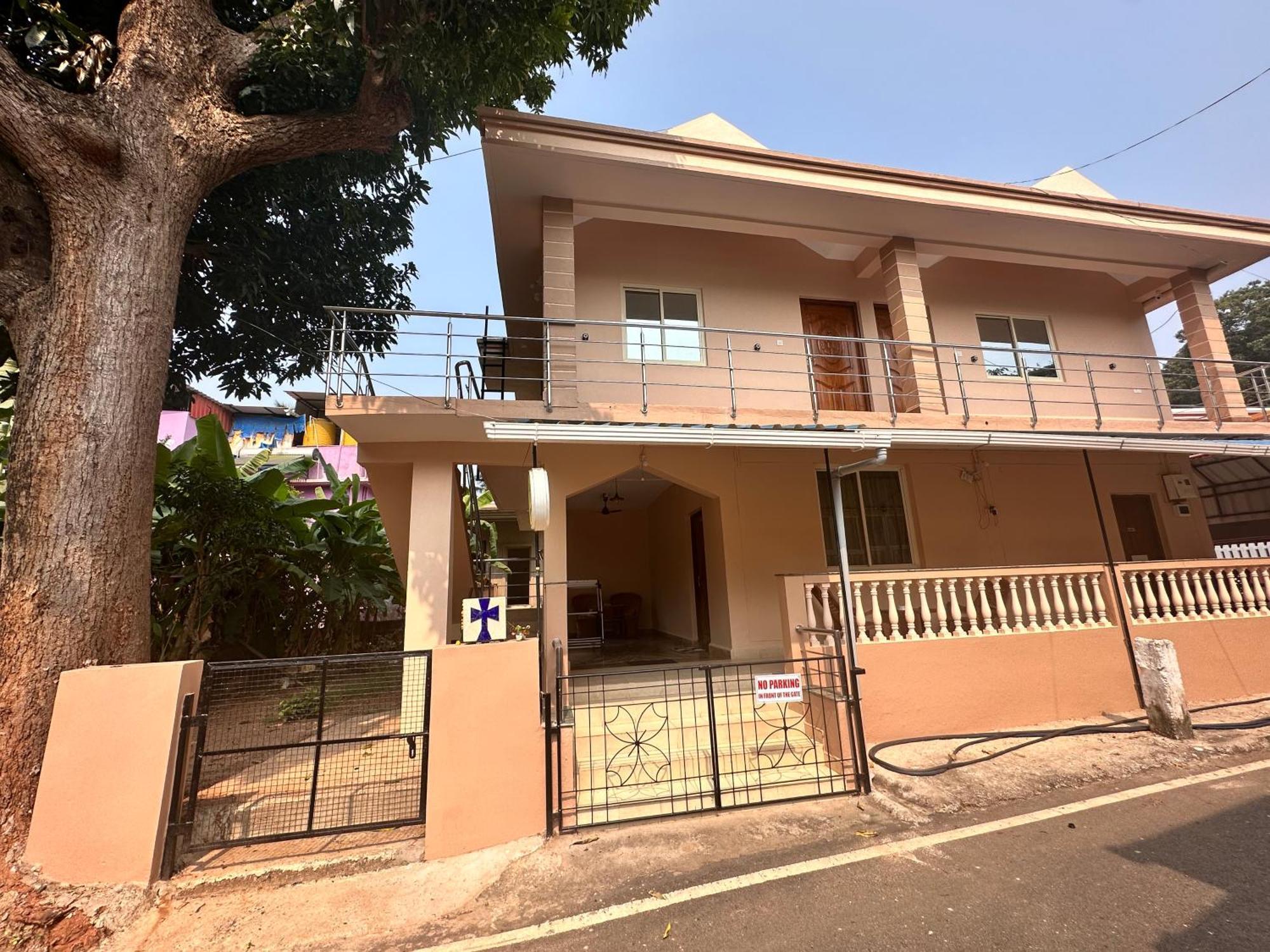 בוגמאלו James Guesthouse מראה חיצוני תמונה